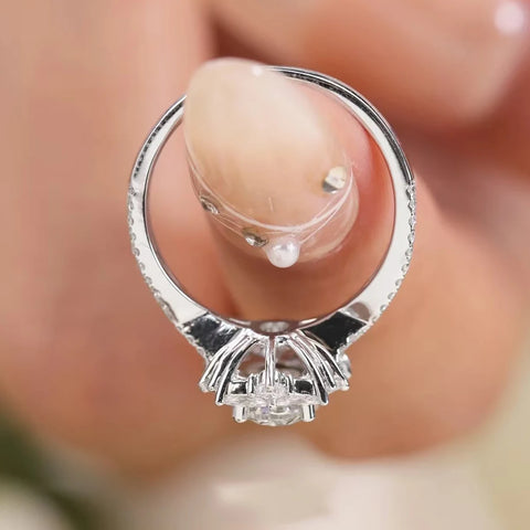 1 Carat D Color Oval Cut Moissanite Diamond Ring
