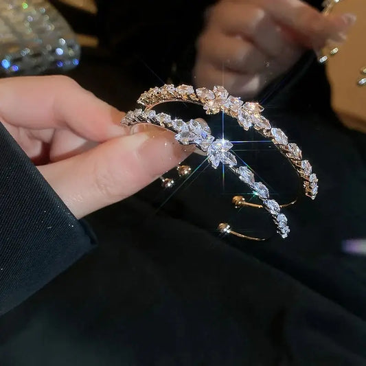 Zircon Bow Cuff Bracelet