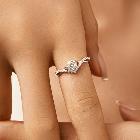 MODIAN Crown D Color Moissanite Ring