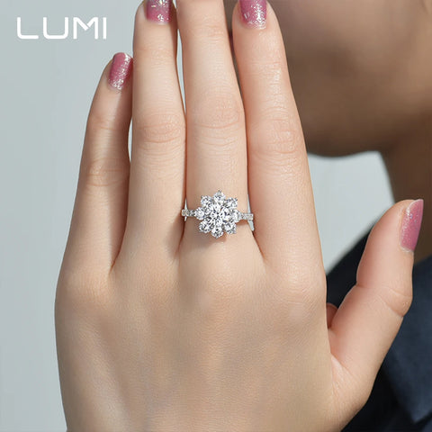 1-3CT VVS Snowflower Moissanite Engagement Ring