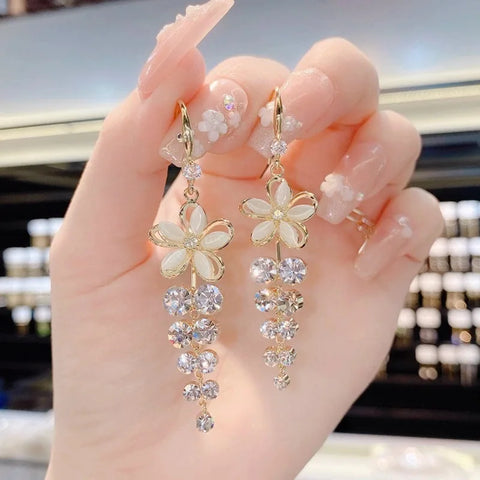 Light Luxury Snowflake Long Tassel Earrings