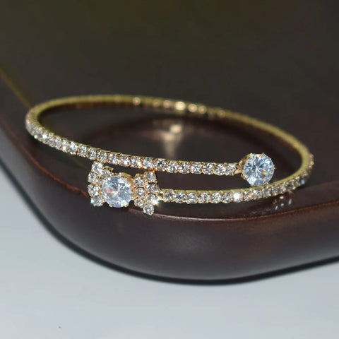 1 Row Triangular Zircon Rhinestone Open Bracelet