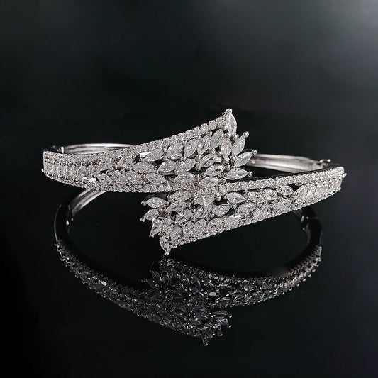 Luxury Carved  Bracelet