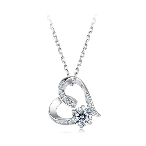 BAMOER Heart Necklaces for Women, Forever Love Moissanite 925 Sterling Silver Minimalist Heart Pendant Necklace Engagement Jewel