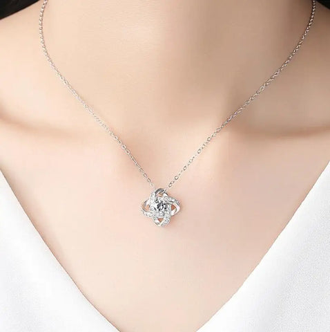 1.2CT Moissanite Necklaces for Women 925 Sterling Silver Diamond Lucky Clover Pendants Necklaces Fine Jewelry Wholesale Colar