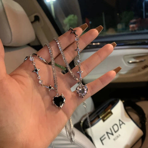 Y2K Pink Crystal Heart Pendant Necklace Women Sweet Cool Girl Punk Clavicle Chain Fashion Aesthetic Necklace Jewelry Gift 2024