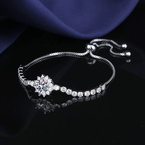 Fashionable Sunflower Zirconia Bracelet