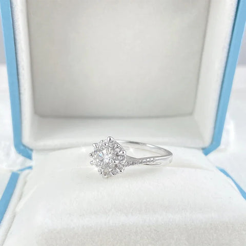 NeeTim 0.5/1CT Moissanite Diamond Rings