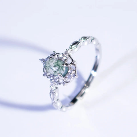 Light Luxury Green Moss Ring