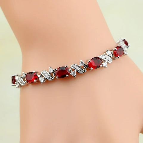 Graceful Green Crystal Leaf Bracelet