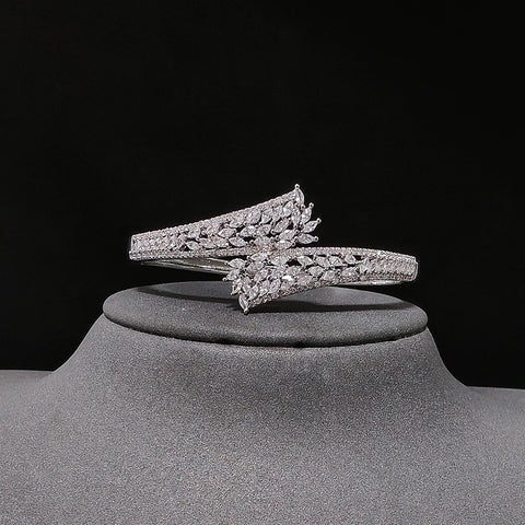 Luxury Carved  Bracelet