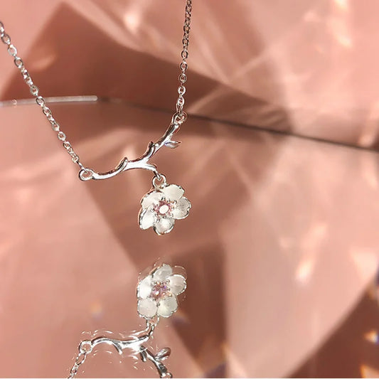 Sterling Cherry Blossom Necklace Simple Elegant Fashion Trend Women Collarbone Forest System Cross Chain