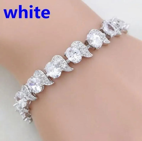 Graceful Green Crystal Leaf Bracelet