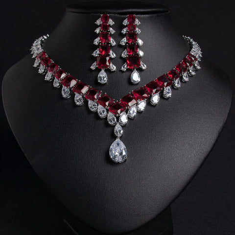 Simple Fashion Zircon Necklace Earring Set for Women Bridal Gown Accessories Jewelry Combo Elegant Minimalist Style