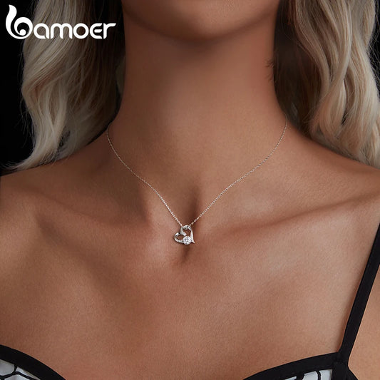 BAMOER Heart Necklaces for Women, Forever Love Moissanite 925 Sterling Silver Minimalist Heart Pendant Necklace Engagement Jewel