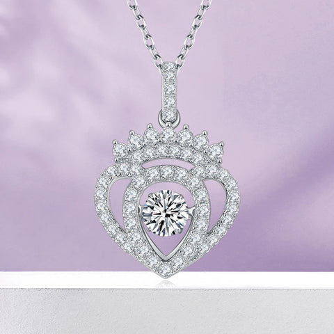 925 Sterling Silver Smart Heart Women's Necklace 0.5CT D Color VVS Moissanite Pendant Necklace Jump Gem fashion exquisite jewelr