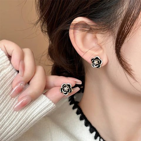Dripping Zircon Pearl Flower Earrings