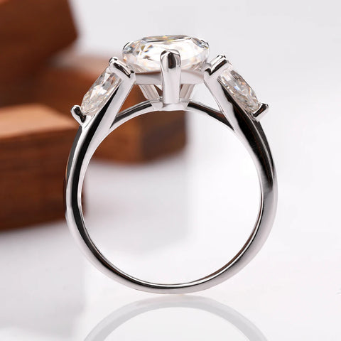 GRA Certified 1-4CT Pear Cut
