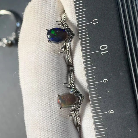 HEYYA STONE Natural Opal Ring