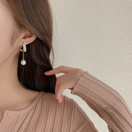 Imitation Pearl Dangle: Faux Pearl Drops.
