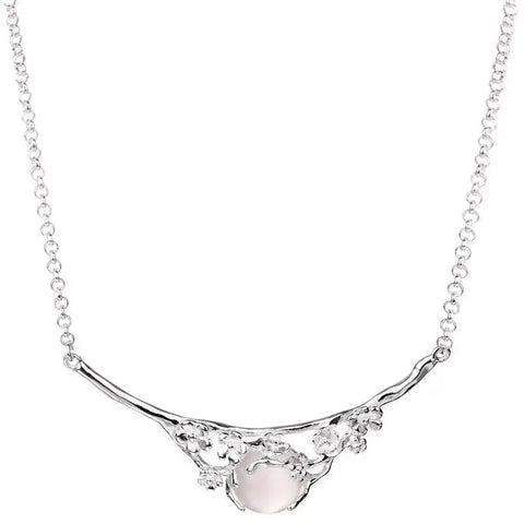 Designer Original Craft Irregular Plum Blossom Egg Round Pendant Necklace Retro Aristocratic Charm Women's Silver Jewelry