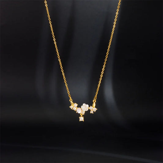 Stainless Steel Chain Vintage Elegant Zircon Flower Pendant Necklaces for Women Lady Jewelry Accessories Daily Gift for Friends