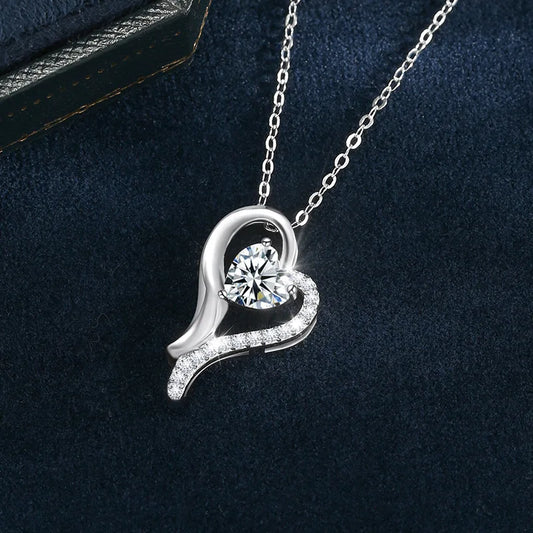 Love Wings Diamond Necklace Women s Pure Silver Fashion Light Luxury Heart Shaped Mozambique Stone Carat Pendant  Lucky Jewelry