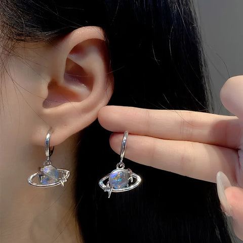Vintage Elegant Purple Crystal Flower