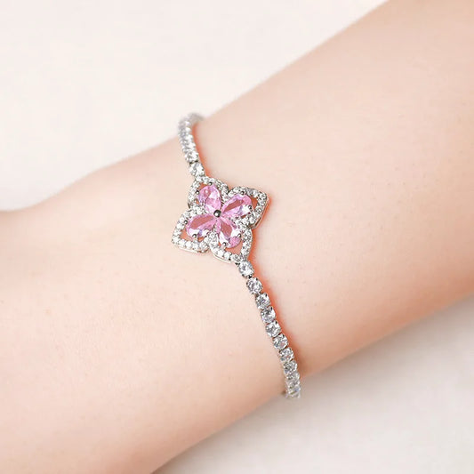 Advanced Flower Shaped Zircon Encrusted Bracelet