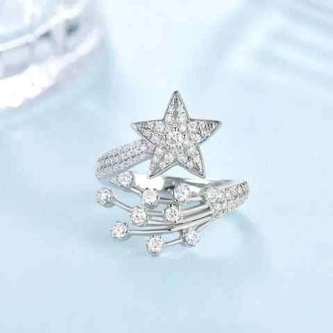 Follow Cloud Total 0.78ct Star Full Moissanite