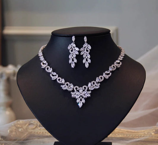 Light luxe zircon necklace Earrings set chain Bridal wedding accessories Wedding Dress Evening Dinner party annual party jewelry