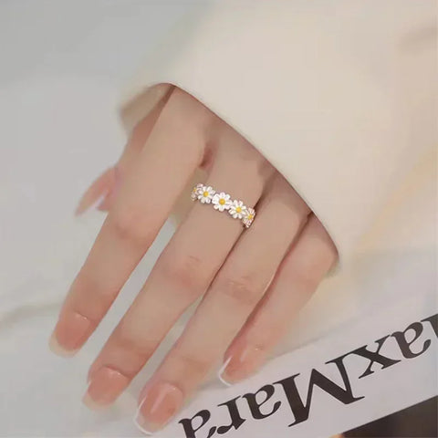 Fashion Vintage Daisy Flower Rings