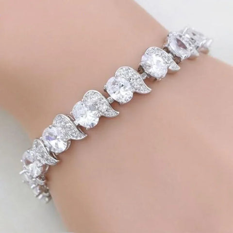 Graceful Green Crystal Leaf Bracelet