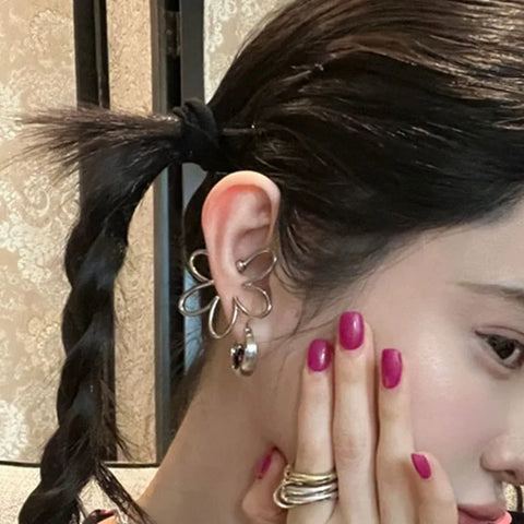 Trendy Creative Hollow Flower Ear