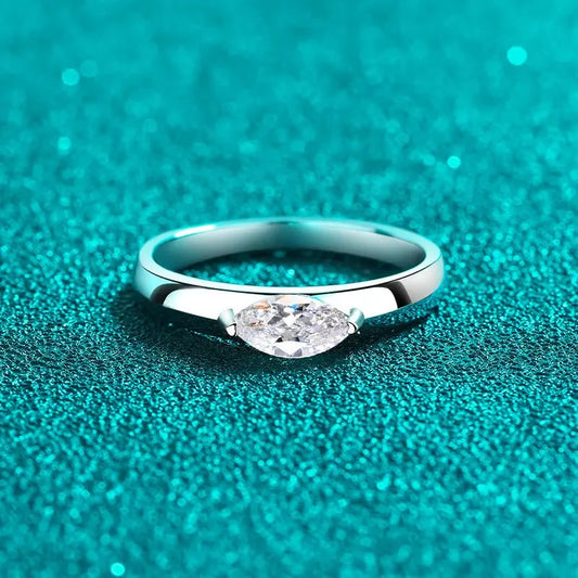 Luxury Women's Rings Horse Eye Simple