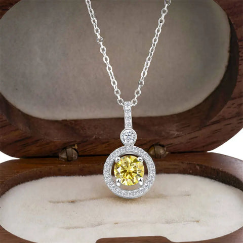 Luxury 1carat Moissanite Women's Necklace