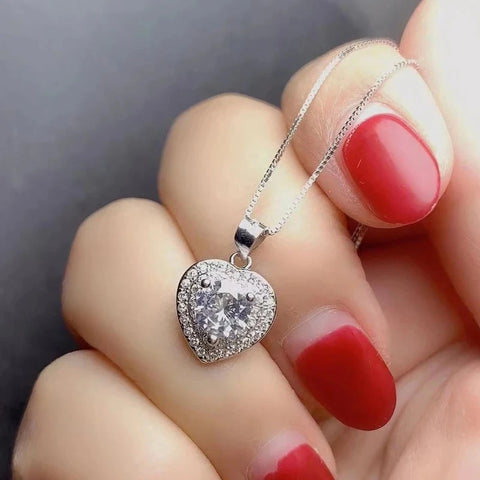 White Gold Plated D Color Moissanite Necklace Pendant for Daily Wear 1ct Round Moissanite Necklace Pendant
