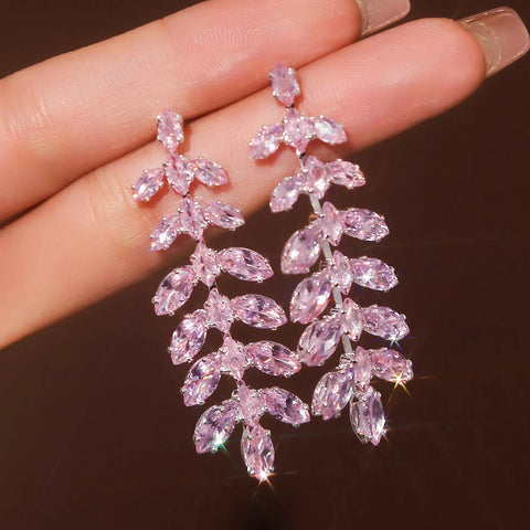 2pcs fashionable and high-end long tassel