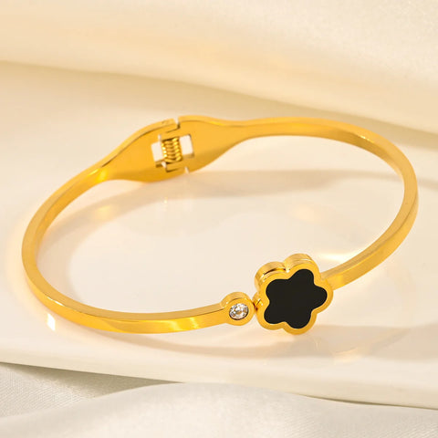 Five Leaf Plum Blossom Bracelet