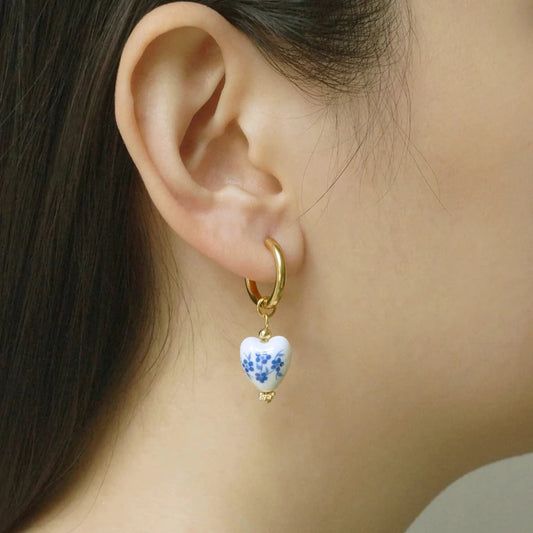 Camellia Flower Stud: Elegant Camellia Studs.