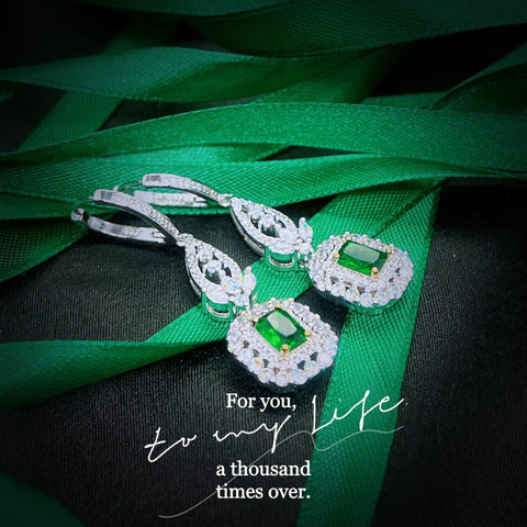 100% 925 Sterling Silver Natural Emerald Earring