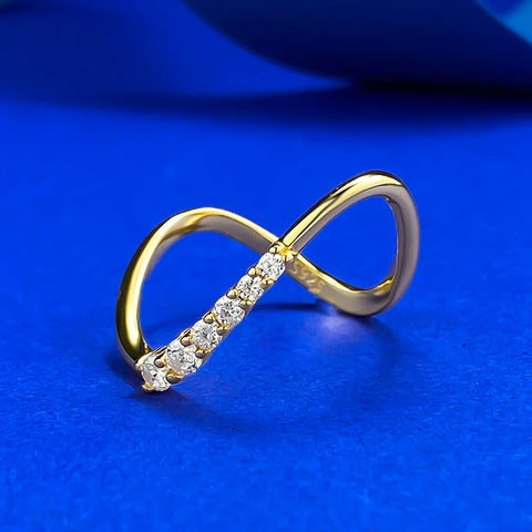 Vinregem Round Cut Lab Created Sapphire Gemstone