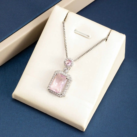 Women's Luxury Minimalist Square Pink Zirconia Pendant Necklace Fashionable Versatile Personalized Design Sugar Cube Necklace