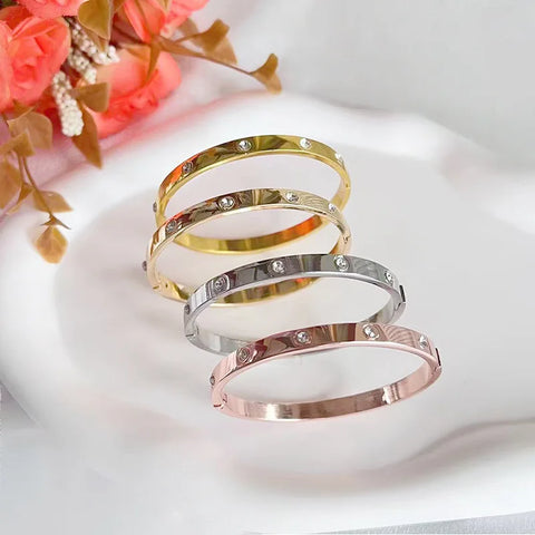 ZG Women's Fashion Bracelet