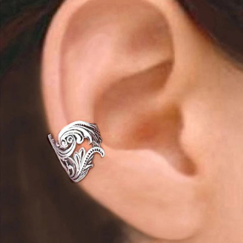 Huitan New Trendy Fox Shape Clip Earrings
