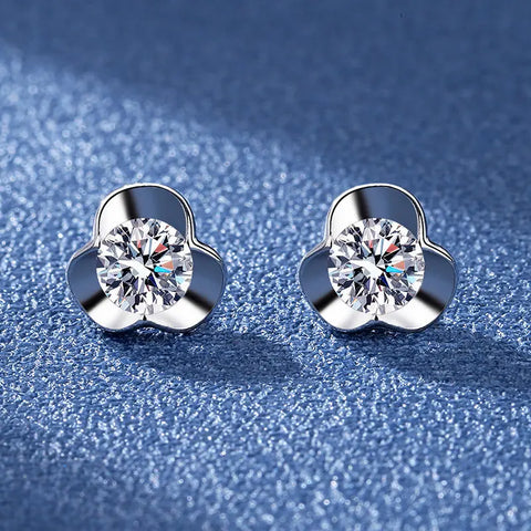 Exquisite Leaves Crystal: Zircon Leafy Crystals.