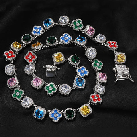 Uwin Square Colored Zircon Necklace