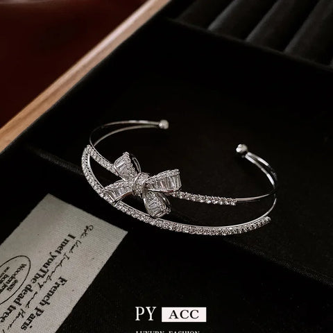 Ultra-Shiny Butterfly Knot Zircon Bracelet