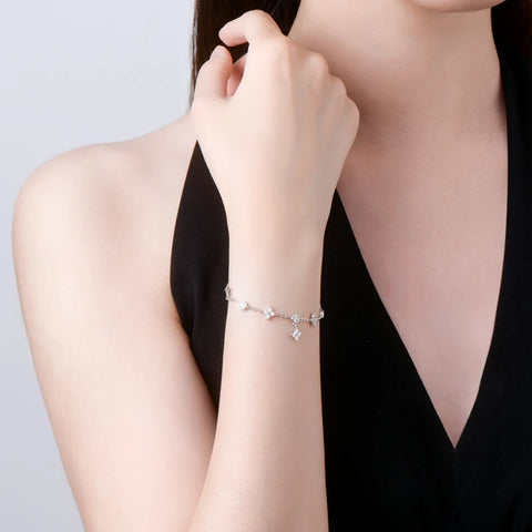 IOGOU D Moissanite Bracelets