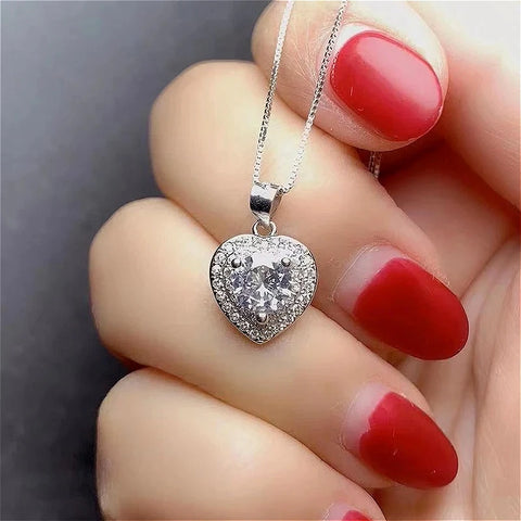White Gold Plated D Color Moissanite Necklace Pendant for Daily Wear 1ct Round Moissanite Necklace Pendant